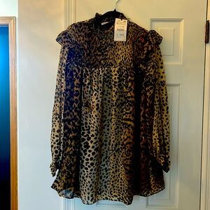 Short animal print tunic with tags
